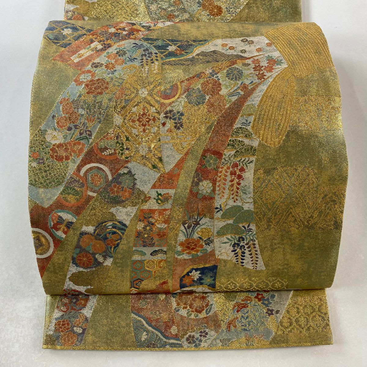 袋帶 美品 逸品級 證書齊全 となみ帶 關西仕立 束捲熨斗紋 草花紋紋 金絲 金金箔 金色 全通 純蠶絲