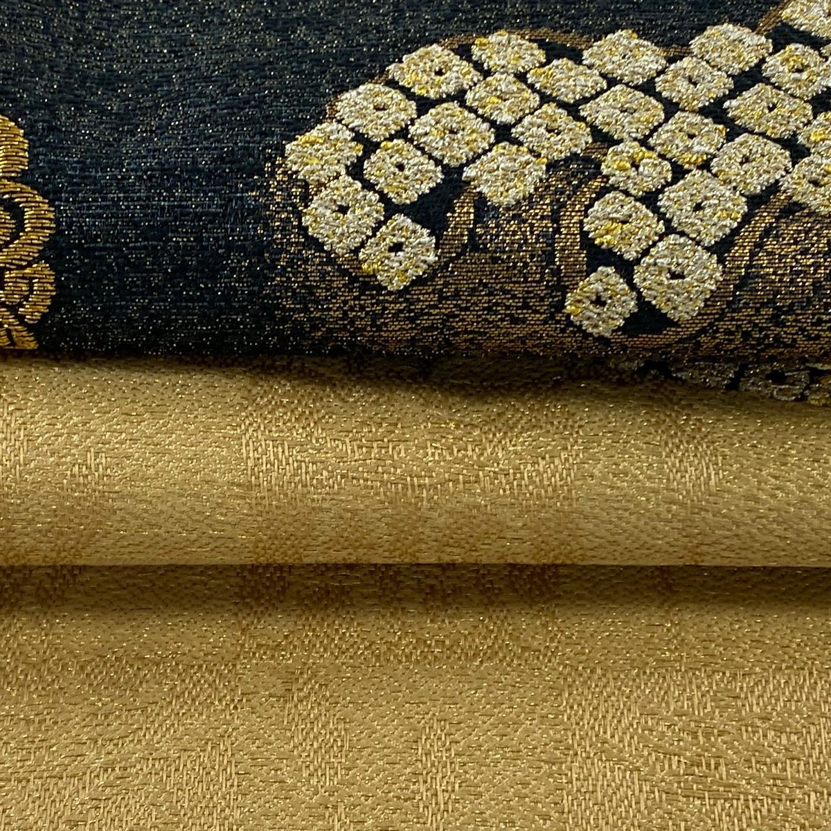 名古屋帶 美品 逸品級 菊花 花紋 疋田 金絲 金金箔 黃土色 純蠶絲