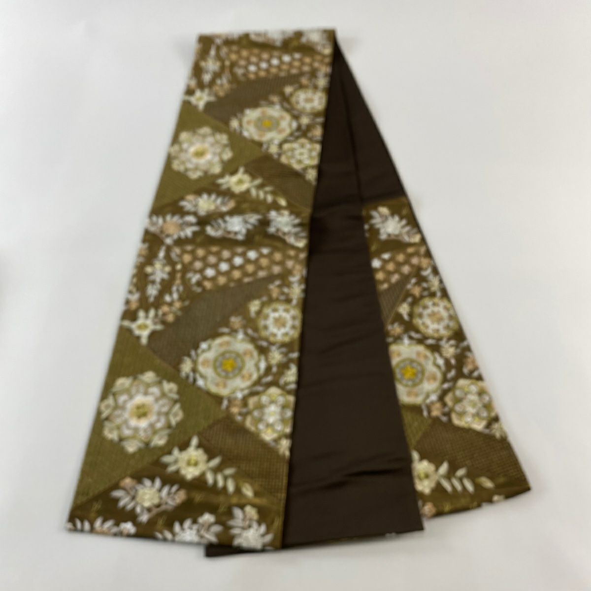 【美品】 袋帶 逸品級 凱旋門刺繡 華紋 草花紋 金銀線 刺繡 金茶 六通 純蠶絲