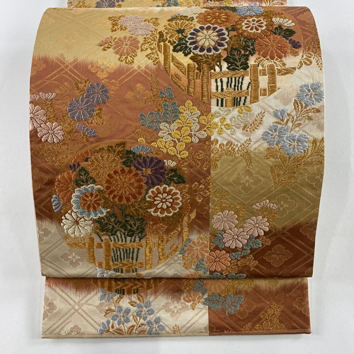 【美品】 袋帶 秀品級 關西仕立 秋草 花菱 刺繡 金線 紅茶 六通 純蠶絲