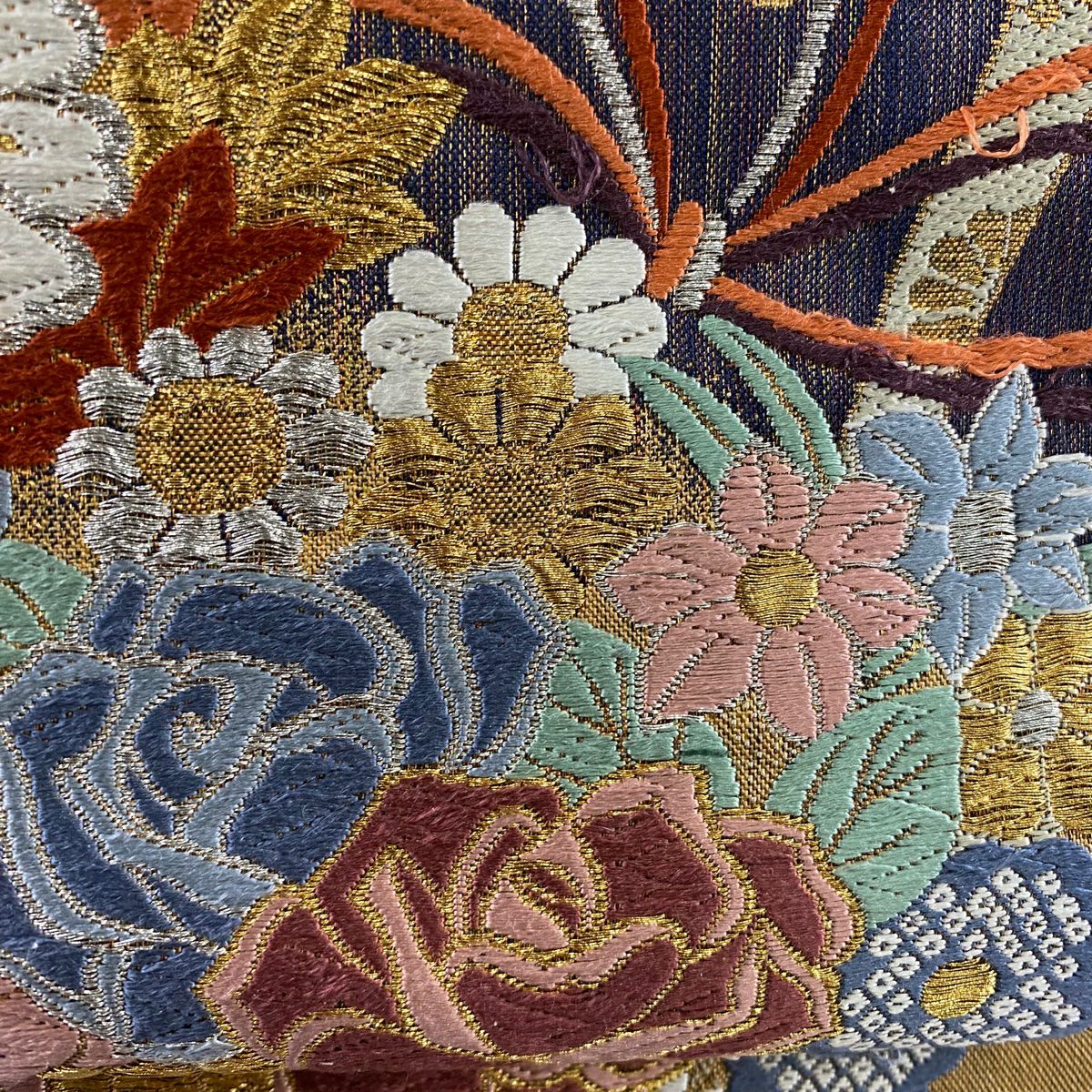 【美品】 袋帶 秀品級 花束 金銀絲 金金箔 淺茶 深色 六通 純蠶絲
