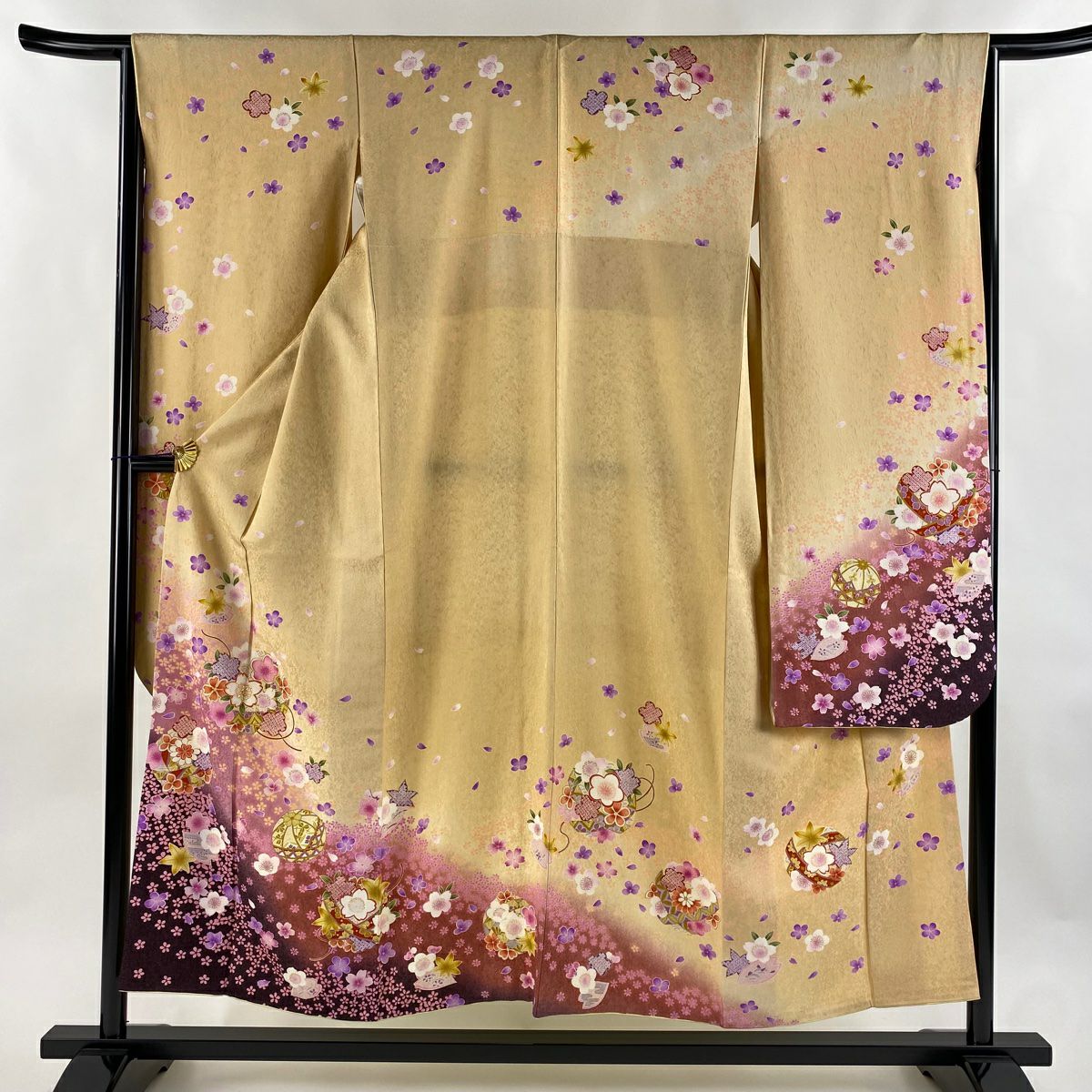振袖禮服 身長154cm 袖長65cm M 雙層櫻花手毬銀通金絲米色純蠶絲逸品級