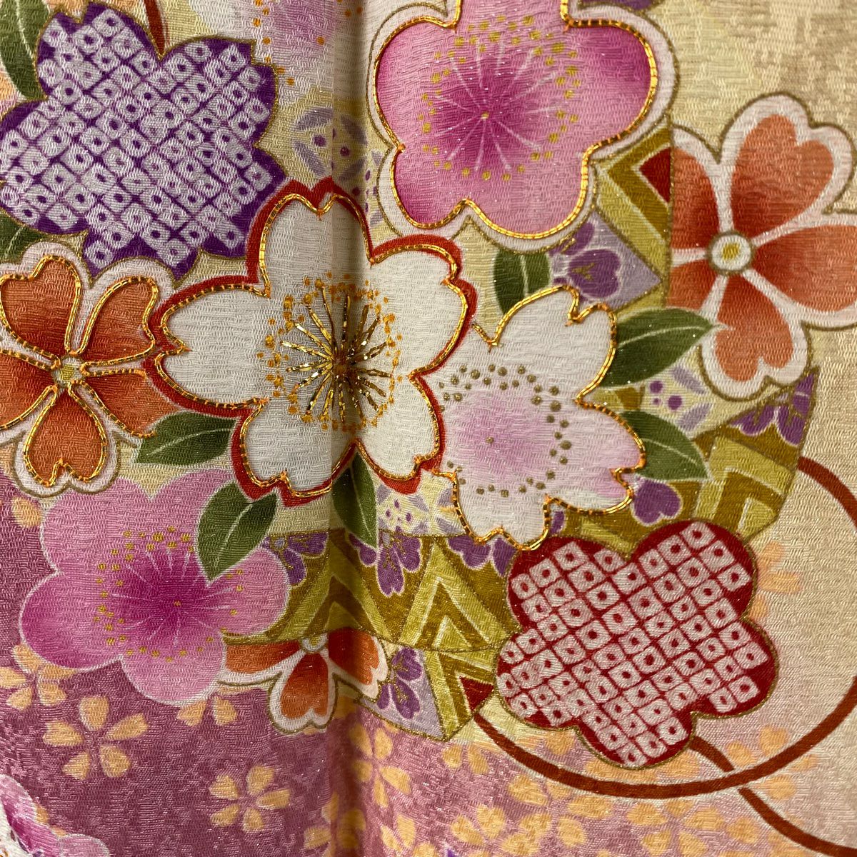 振袖禮服 身長154cm 袖長65cm M 雙層櫻花手毬銀通金絲米色純蠶絲逸品級