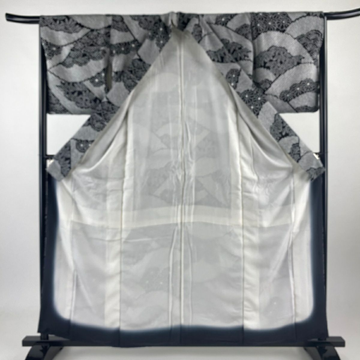 小紋 身長159.5cm 袖長63cm S 雙層 松樹 笹 總絞染 黑 純蠶絲 名品級