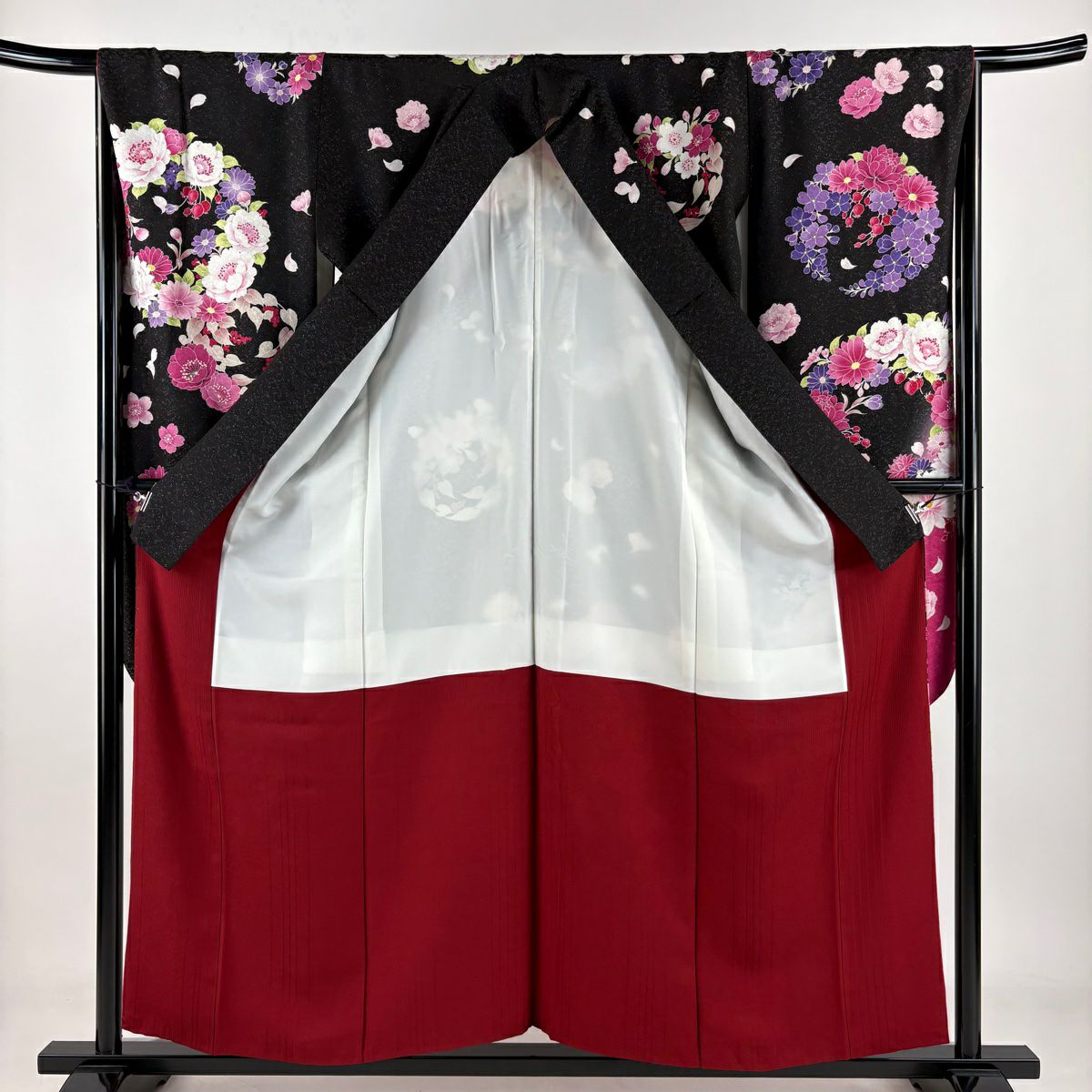 【美品】振袖禮服 身長156.5cm 袖長66.5cm M 雙層 大和 花丸紋 櫻 銀通 金銀彩 黑 純蠶絲 逸品級