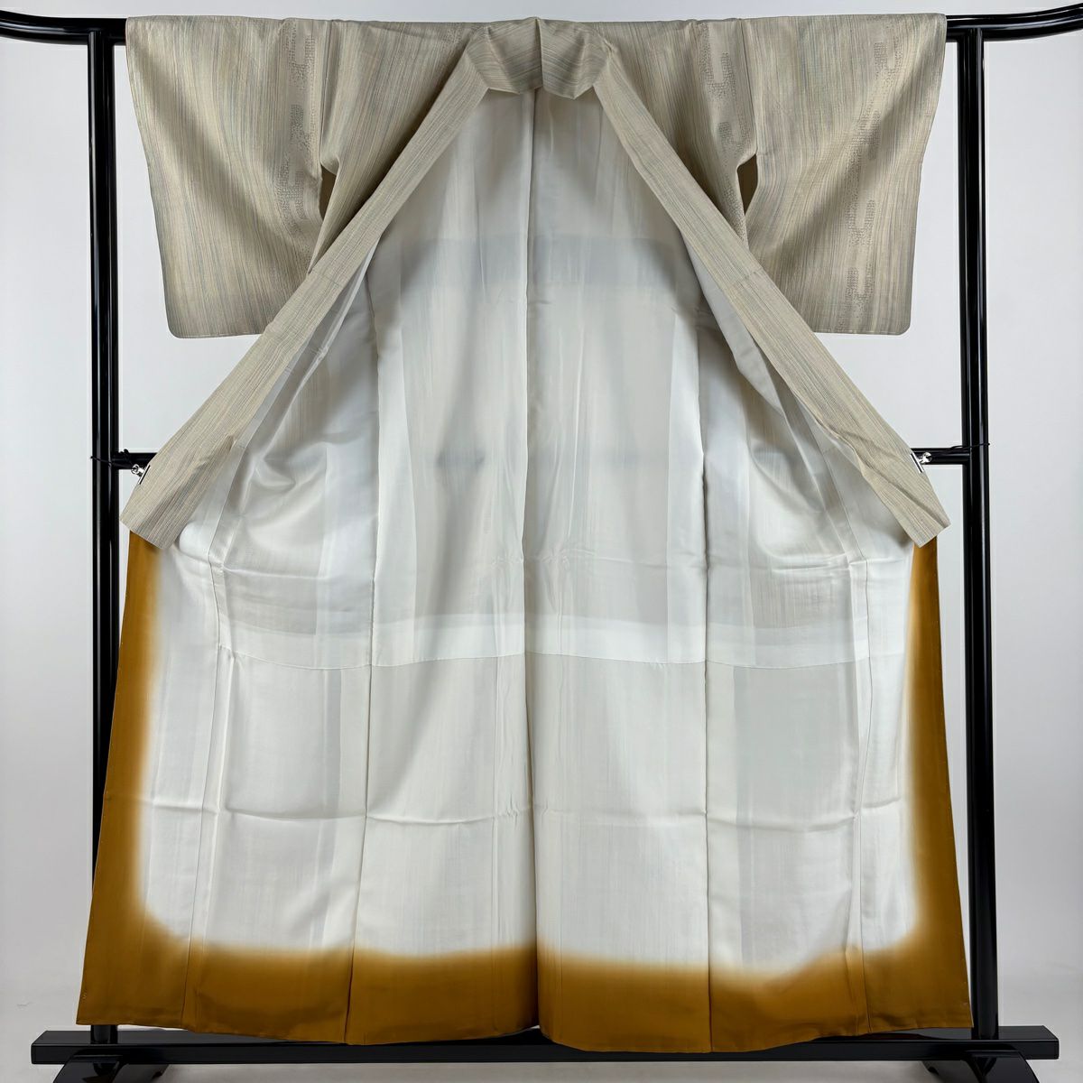 【美品】結城紬織 身長159cm 袖長61.5cm S 雙層 はたおり娘 奥順 やまと 證明書あり 縦縞 壺垂れ 薄茶 純蠶絲 逸品級