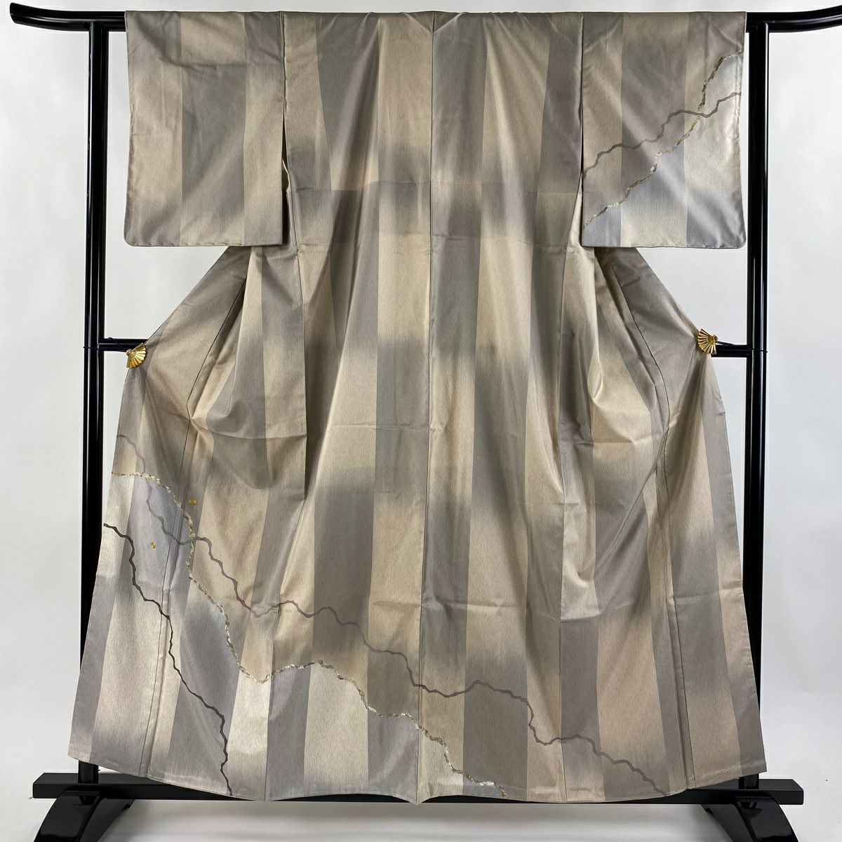 【美品】 付下 身長158.5cm 袖長61.5cm S 雙層 紬織織 大和 道長取 縱條 金絲 金銀彩 米色 純蠶絲 優品級
