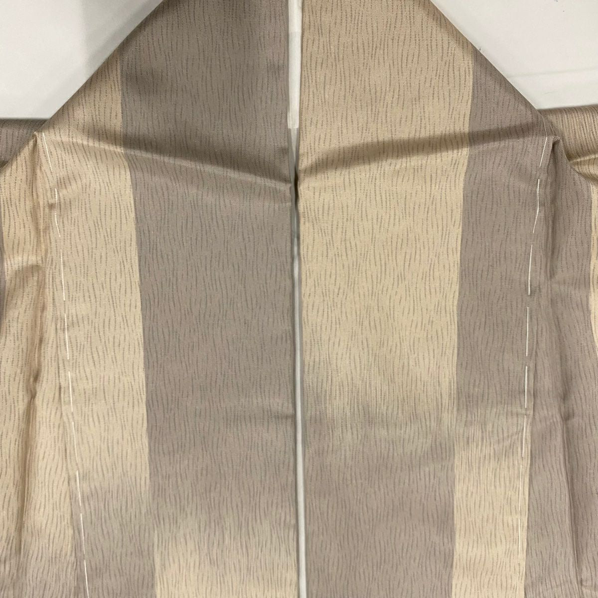 【美品】 付下 身長158.5cm 袖長61.5cm S 雙層 紬織織 大和 道長取 縱條 金絲 金銀彩 米色 純蠶絲 優品級