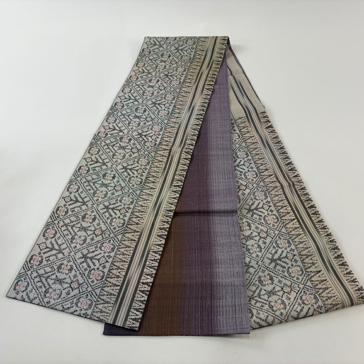 【庫存清倉】 【美品】 袋帶 名品級 大和 菱紋 縞紋 金絲 藍灰色 六通 純蠶絲