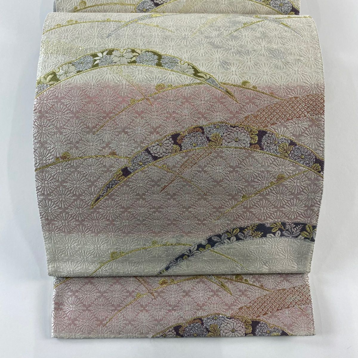 【庫存清倉】 【美品】 袋帶 名品級 證書齊全 雪芝 菊花花 金絲 金金箔 灰白 六通 純蠶絲