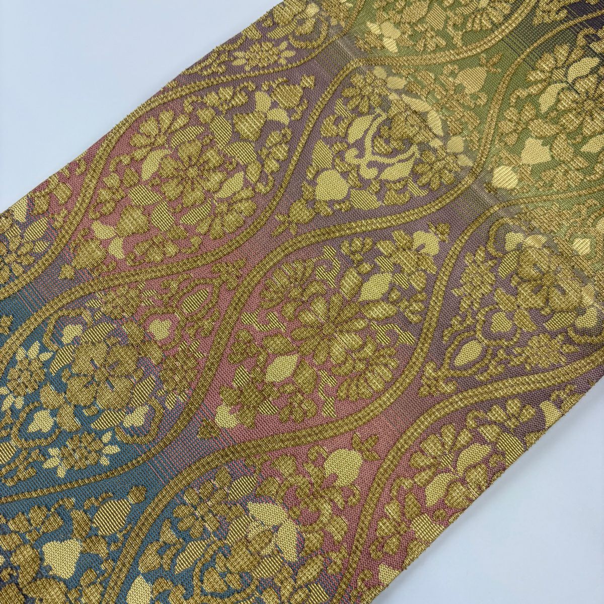 【庫存清倉】 【美品】 袋帶 名品級 立涌 草花紋 金絲 金色 六通 純蠶絲