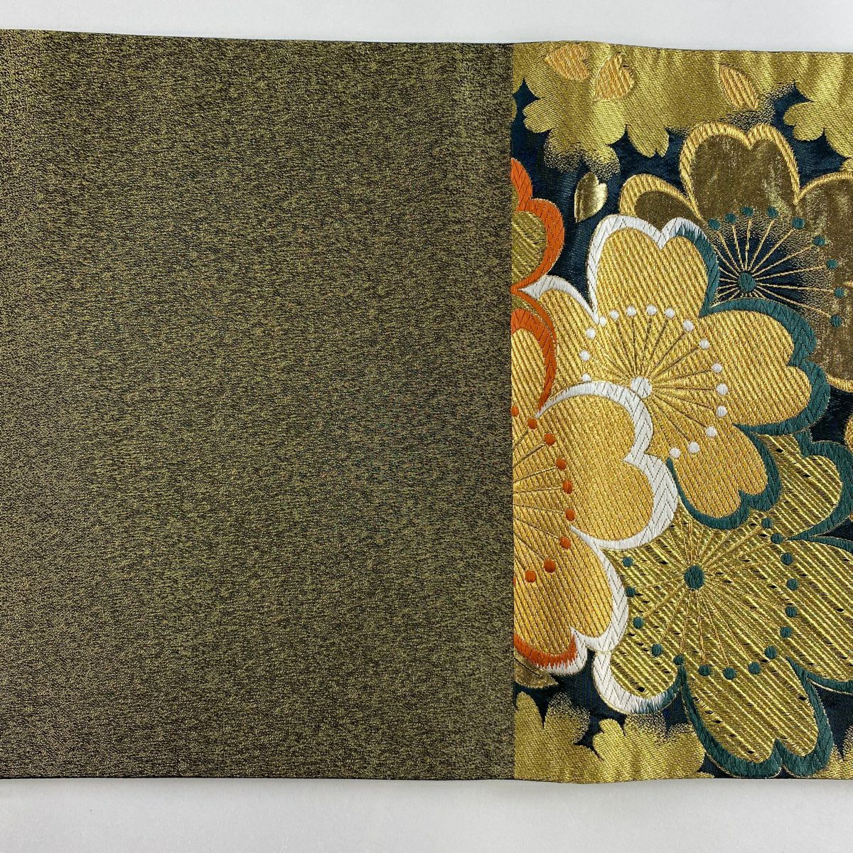 【美品】 袋帶 秀品級 献上櫻花重文 金絲 金金箔 墨色 六通 純蠶絲