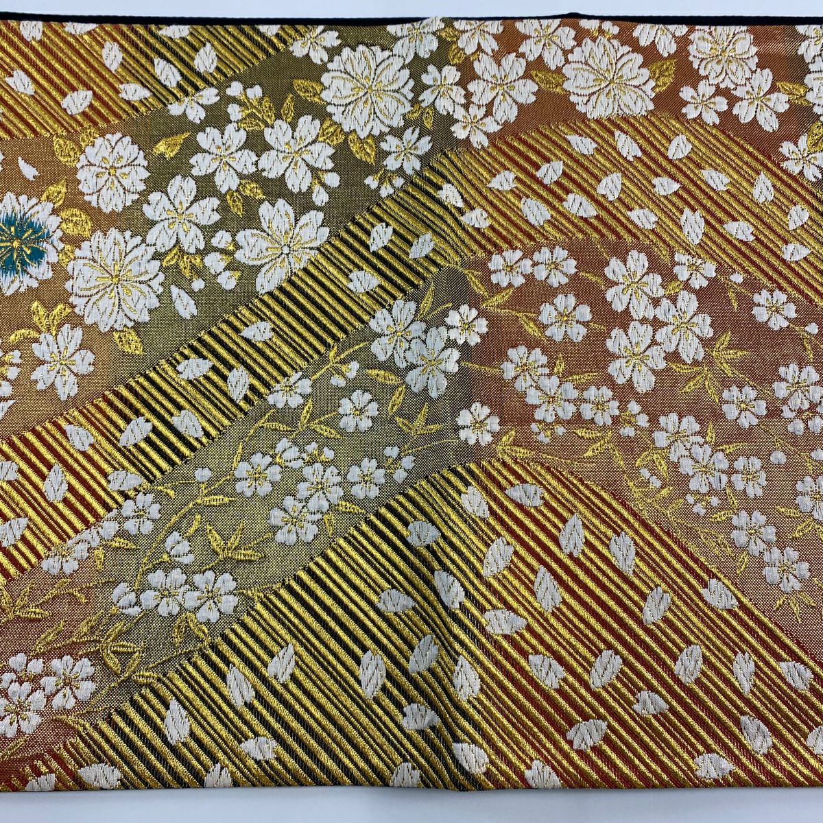 【美品】 袋帶 秀品級 樱花花瓣 金絲 金金箔 金色 六通 純蠶絲