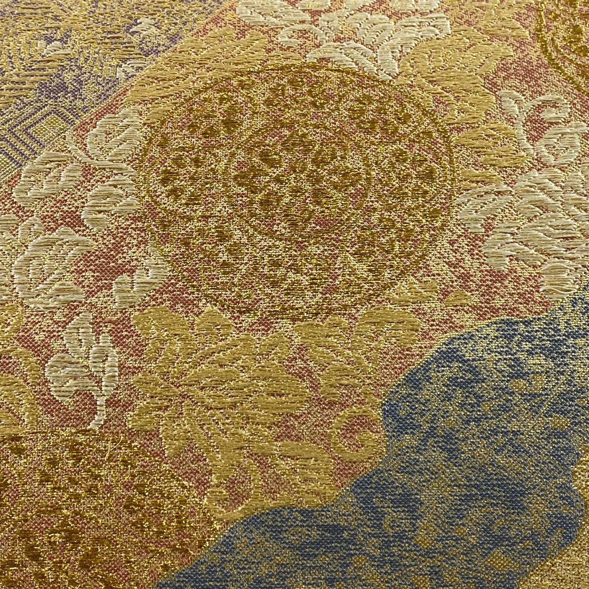 【美品】 袋帶 秀品級 道長取 草花紋紋 金金箔 金線 米色 六通 純蠶絲