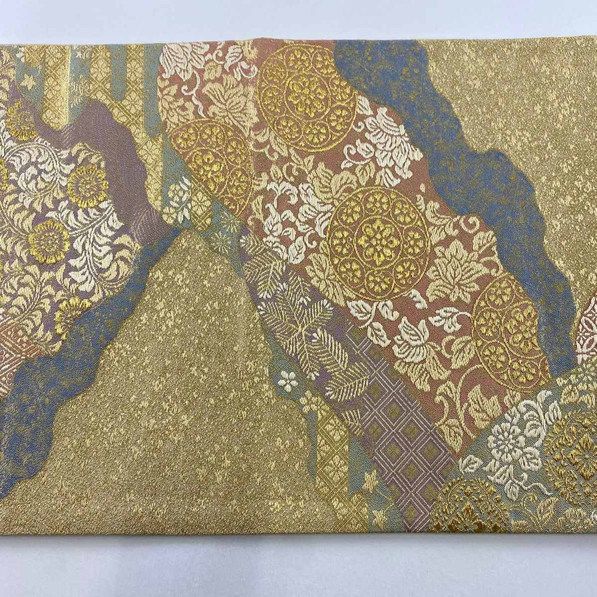 【美品】 袋帶 秀品級 道長取 草花紋紋 金金箔 金線 米色 六通 純蠶絲