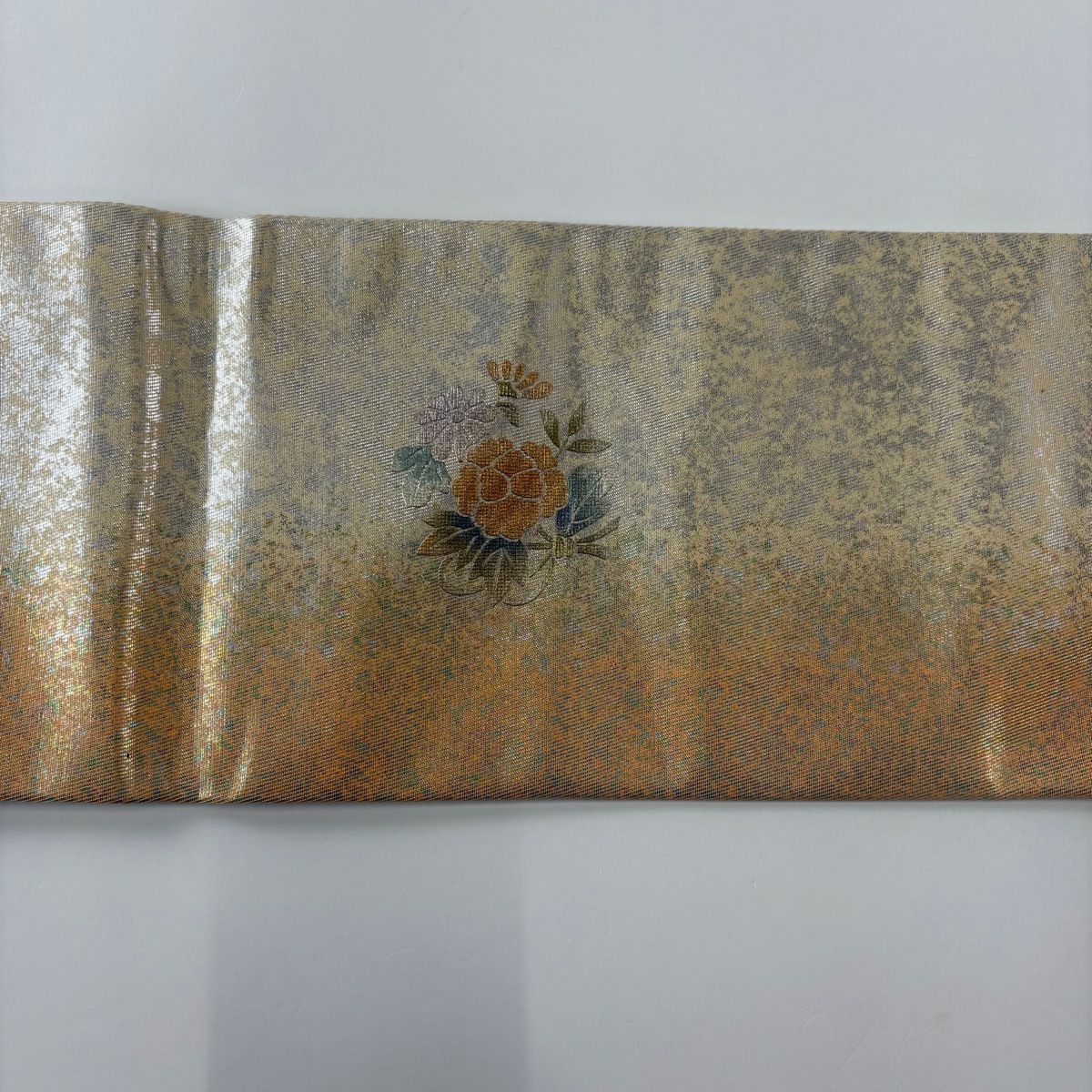 【美品】 名古屋帶 秀品級 鳥 花蝶 螺鈿 金金箔 米色 純蠶絲