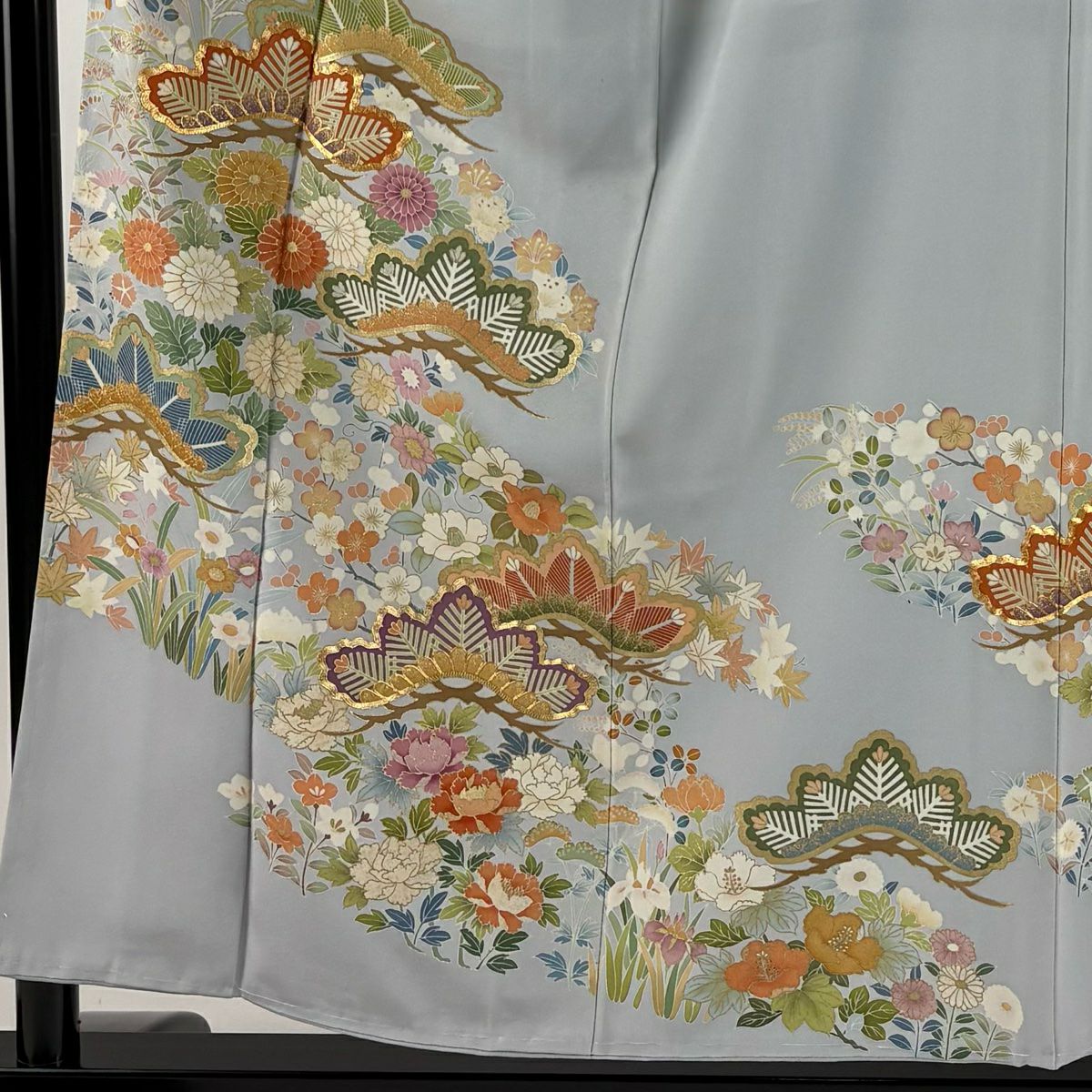 色留袖禮服 身長155cm 袖長63.5cm S 雙層 落款あり 笠松樹 草花紋紋 金糸 金銀彩 青灰 純蠶絲 秀品級 一つ紋
