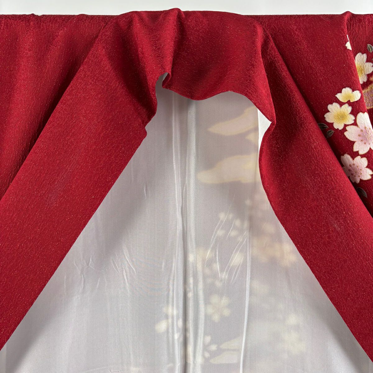 【美品】振袖禮服 身長158.5cm 袖長68cm L 雙層 鈴乃屋 櫻花 霞 金通 金銀彩 紅 純蠶絲 逸品級