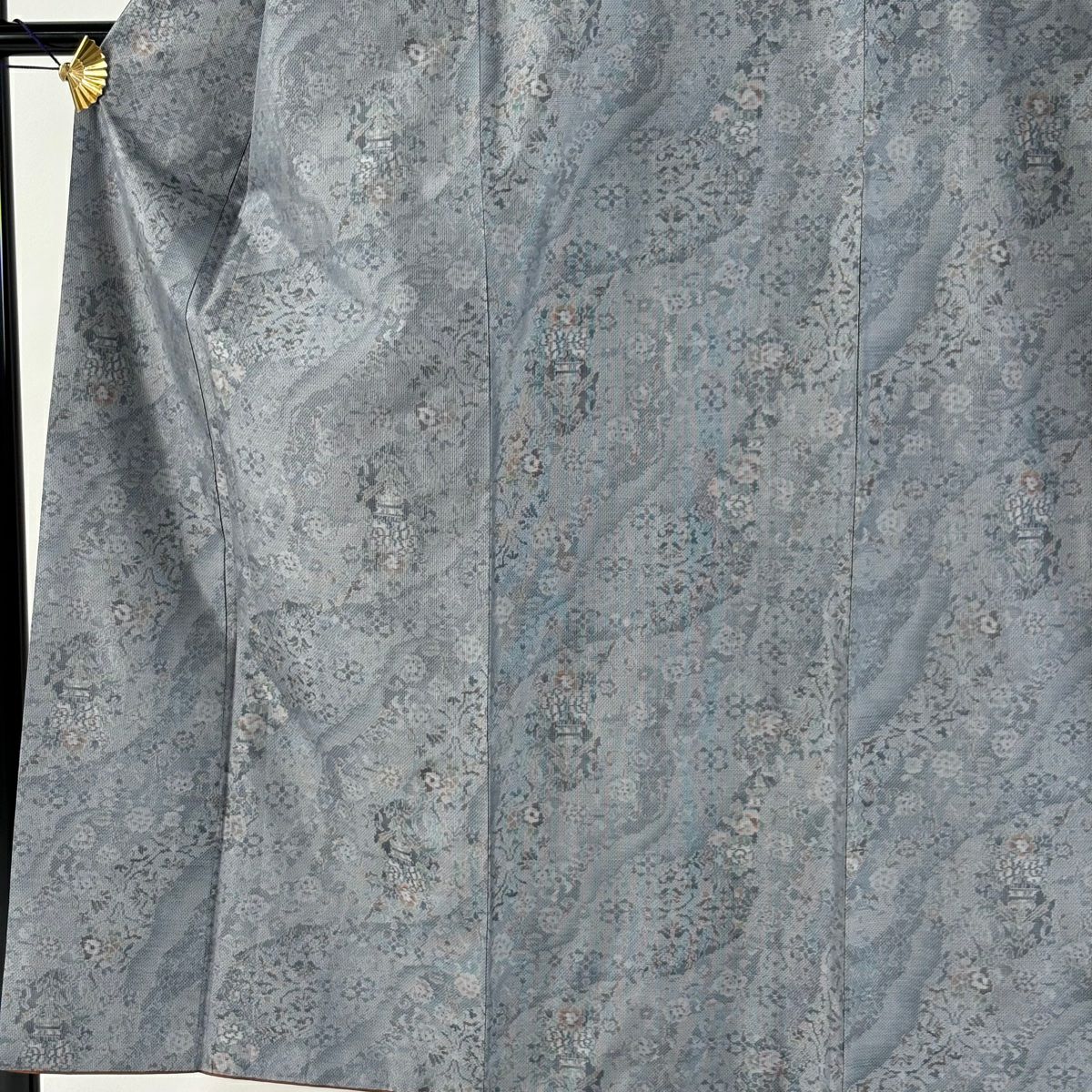 【美品】 大島紬織 身長153.5cm 袖長62.5cm S 雙層 都喜ヱ門 證書附帶 草花紋紋 霞 青灰 純蠶絲 逸品級