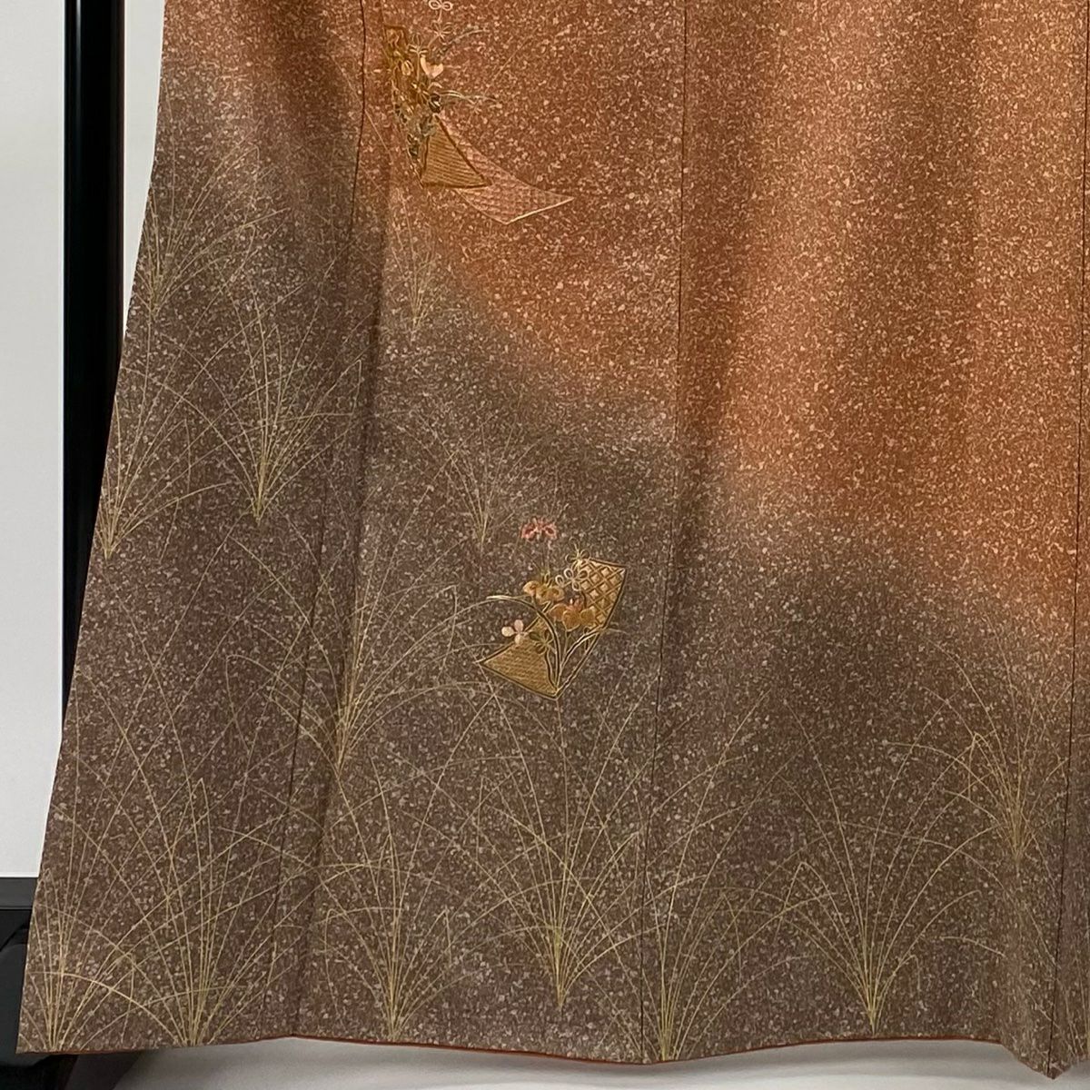 【美品】 付下 身長165.5cm 袖長66cm M 雙層 短冊 草花紋紋 金糸刺繡 紅茶 純蠶絲 秀品級