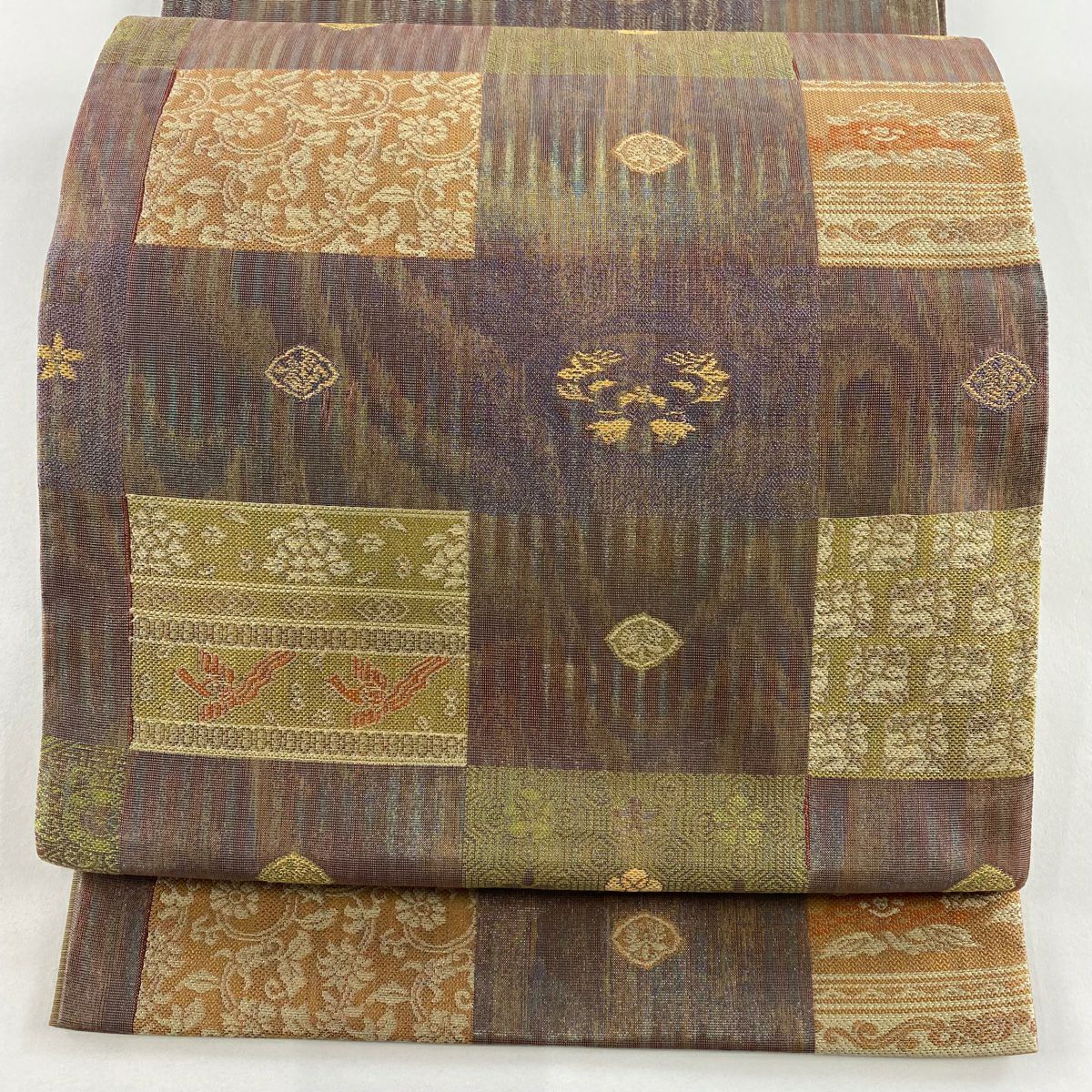 【美品】 袋帶 秀品級 花唐草紋 梅花 金金箔 紅茶 六通 純蠶絲
