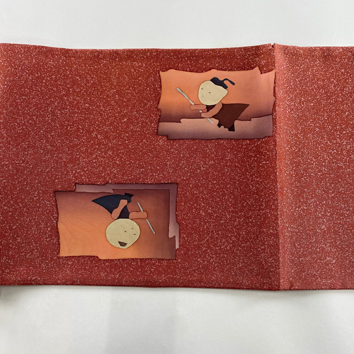 【美品】 袋帶 秀品級 童 幾何圖案 茜 紅色 お太鼓柄 純蠶絲