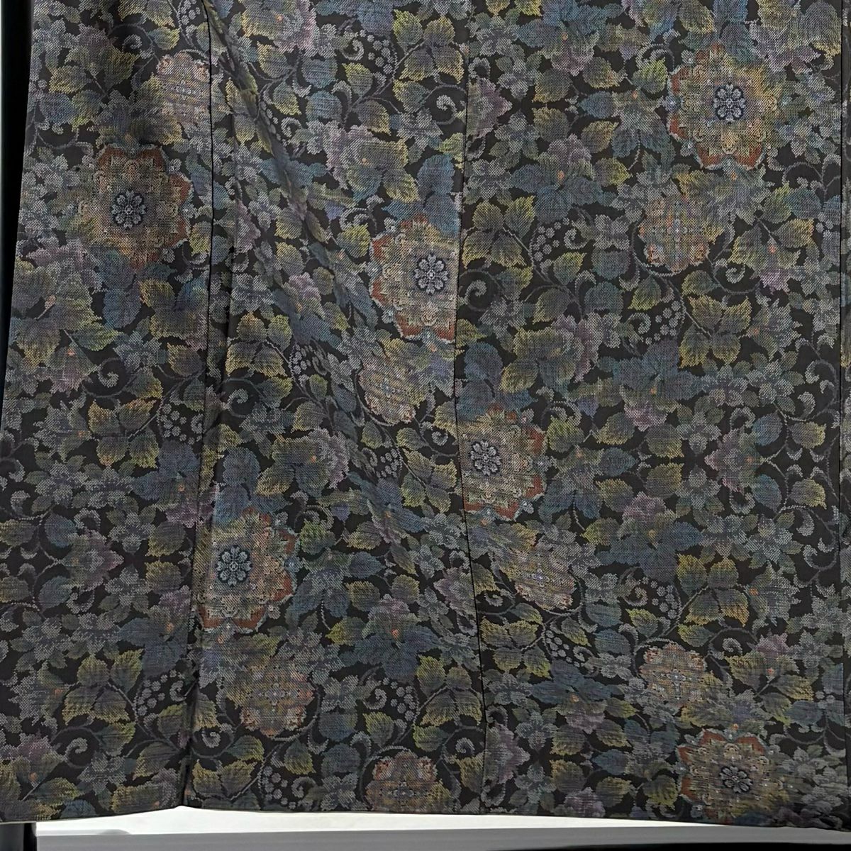 【美品】 紬織織 身長157cm 袖長62cm S 雙層 花唐草紋 華紋 黑 純蠶絲 名品級