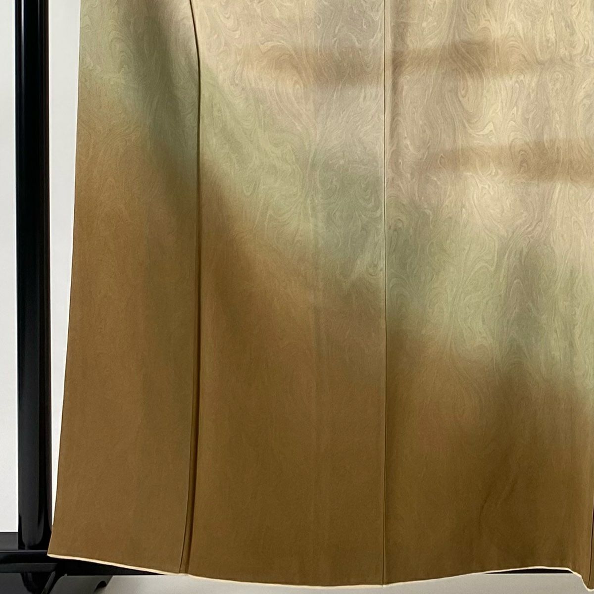 【美品】 付下 身長159cm 袖長65cm M 雙層 落款あり 墨流し 霞 漸層 薄茶 純蠶絲 名品級 一つ紋