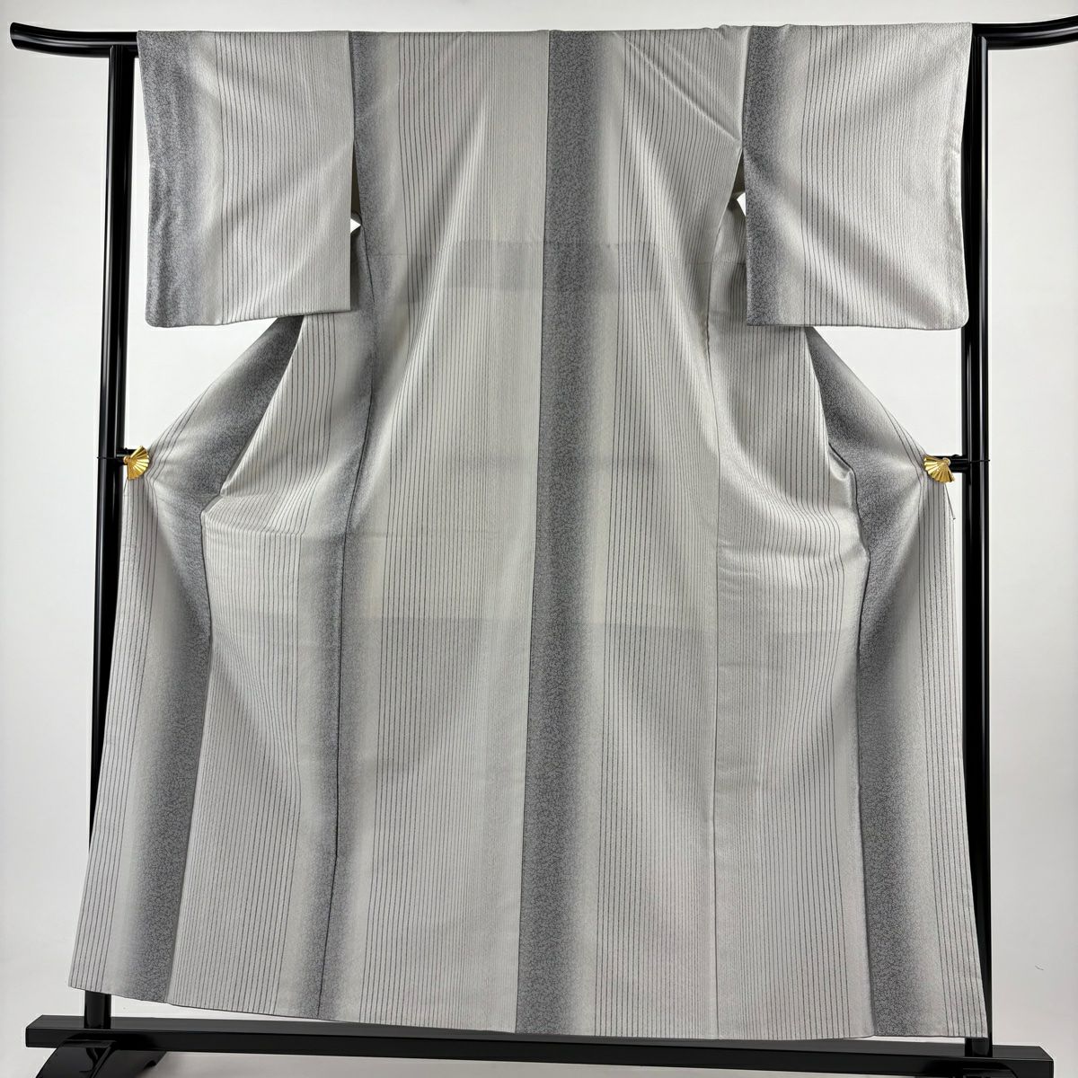 【美品】 小紋 身長157cm 袖長63cm S 雙層 縱條紋 地紋 漸層 灰色 純蠶絲 名品級
