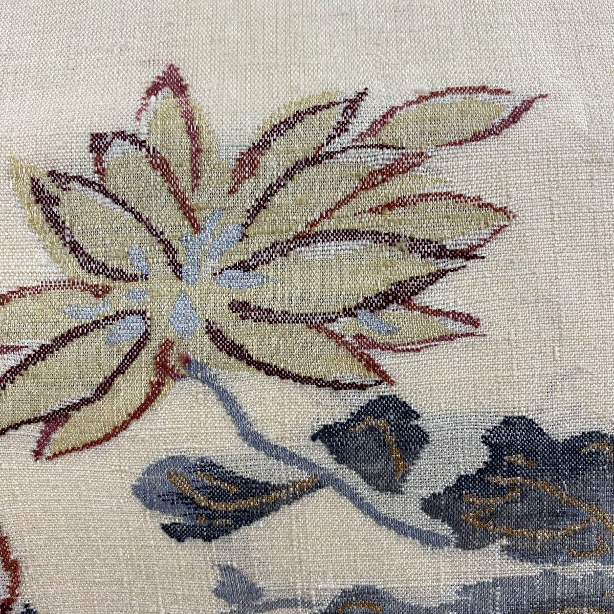 【美品】 名古屋帶 秀品級 紬織織 菊花 金絲 米色 純蠶絲