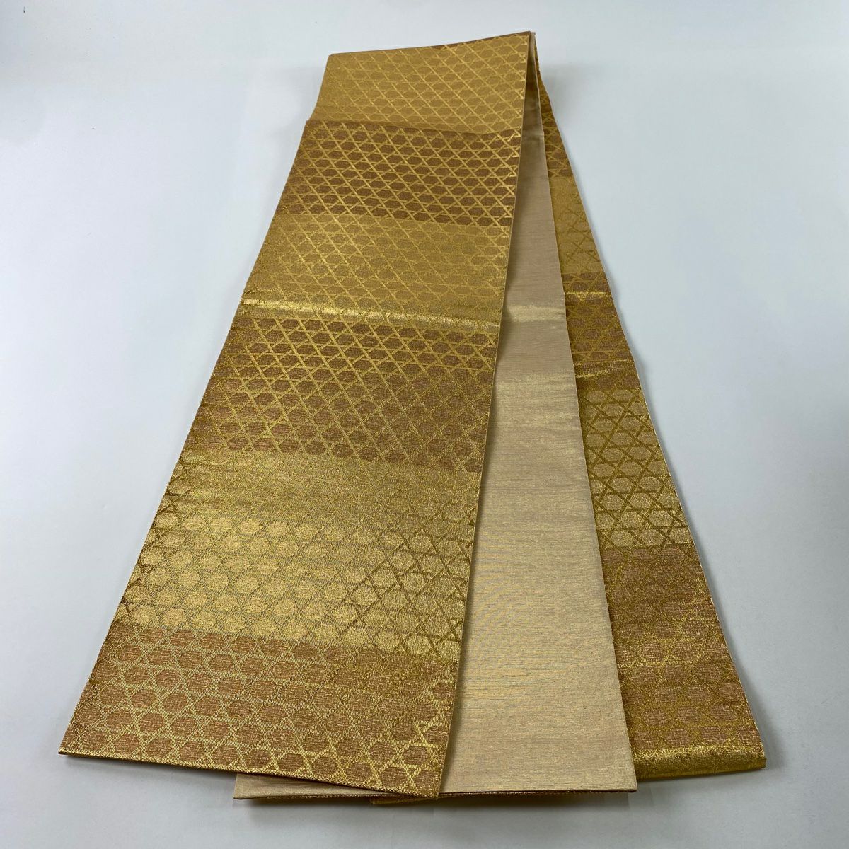 【美品】 袋帶 秀品級 籠目 段紋 金金箔 金色 全通 純蠶絲