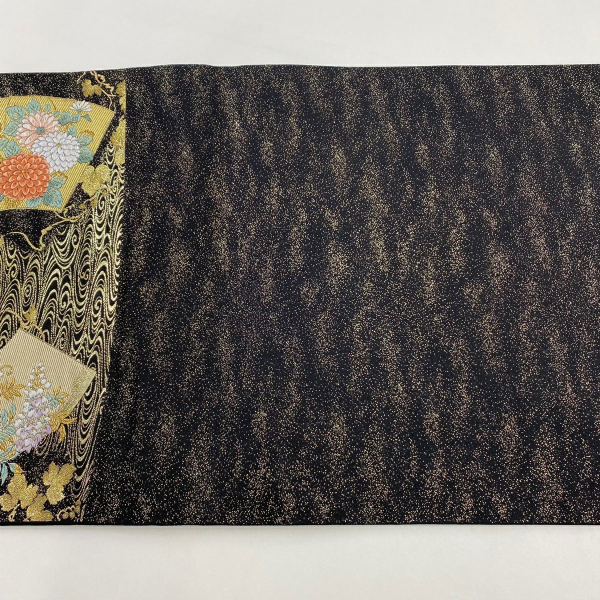 【美品】 袋帶 秀品級 扇子子 観世水 金絲 金金箔 黑 六通 純蠶絲