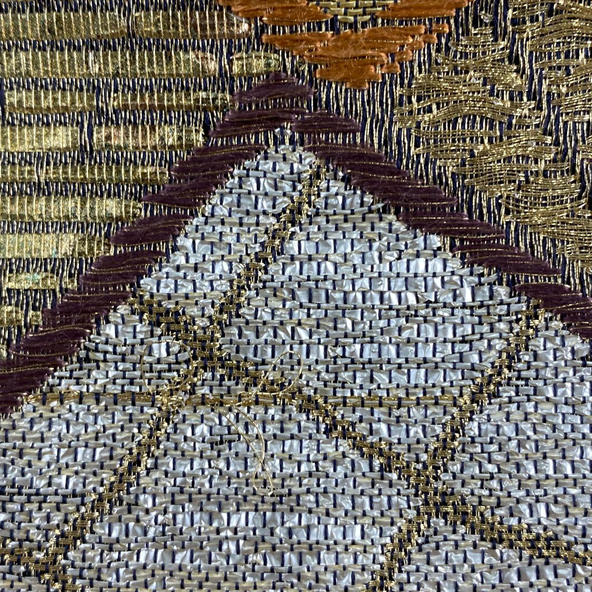 【美品】 袋帶 秀品級 菱 花菱 刺繡 金絲 金色 六通 純蠶絲
