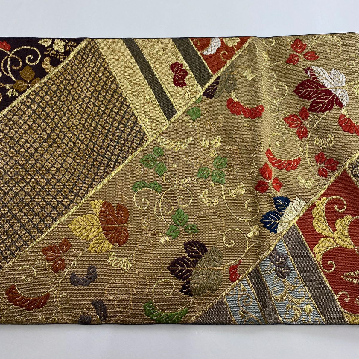 【美品】 袋帶 秀品級 落款 花唐草紋 疋田 金絲 金金箔 茶綠 六通 純蠶絲