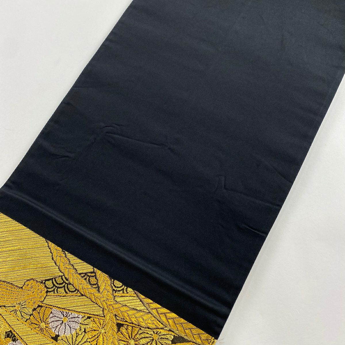 【美品】 袋帶 秀品級 振袖禮服禮服用 源氏車 組紐 金銀彩 金色 六通 純蠶絲