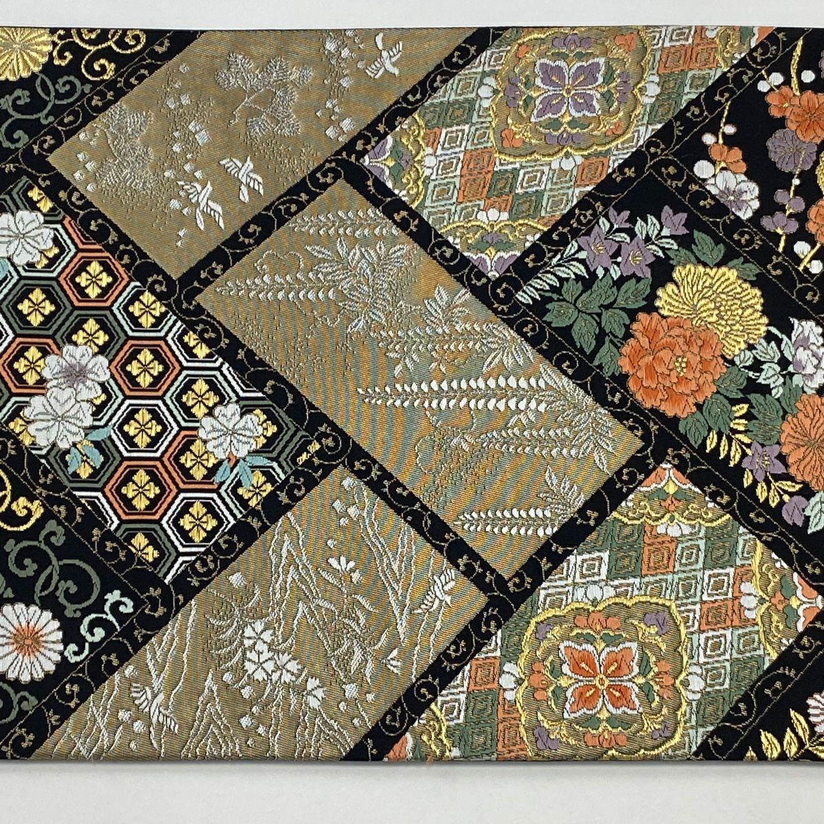 【美品】 袋帶 秀品級 華紋 草花紋 金銀絲 金金箔 黑 六通 純蠶絲