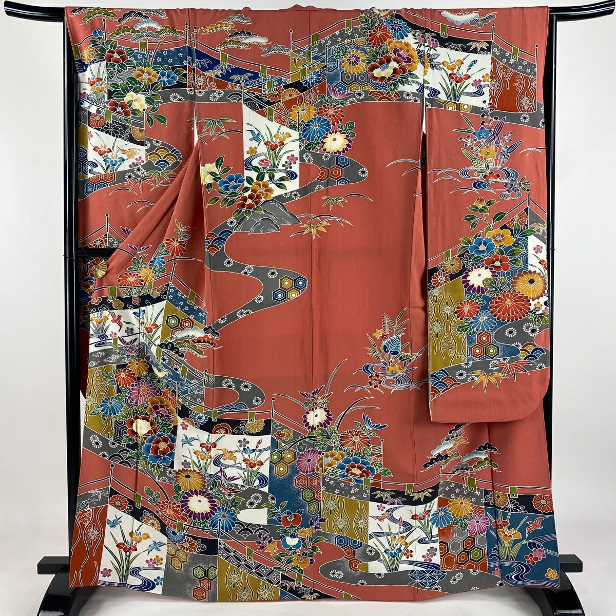 振袖禮服 身長166cm 袖長66.5cm M 雙層 幔幕 花鳥 絞染 鮭粉色 純蠶絲 名品級