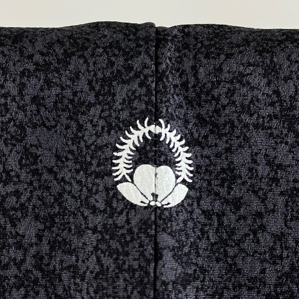 訪問服 身長159.5cm 袖長64.5cm M 雙層 松樹井青青 落款あり 松樹 波頭 金銀彩 漸層 黑灰 純蠶絲 逸品級 一つ紋