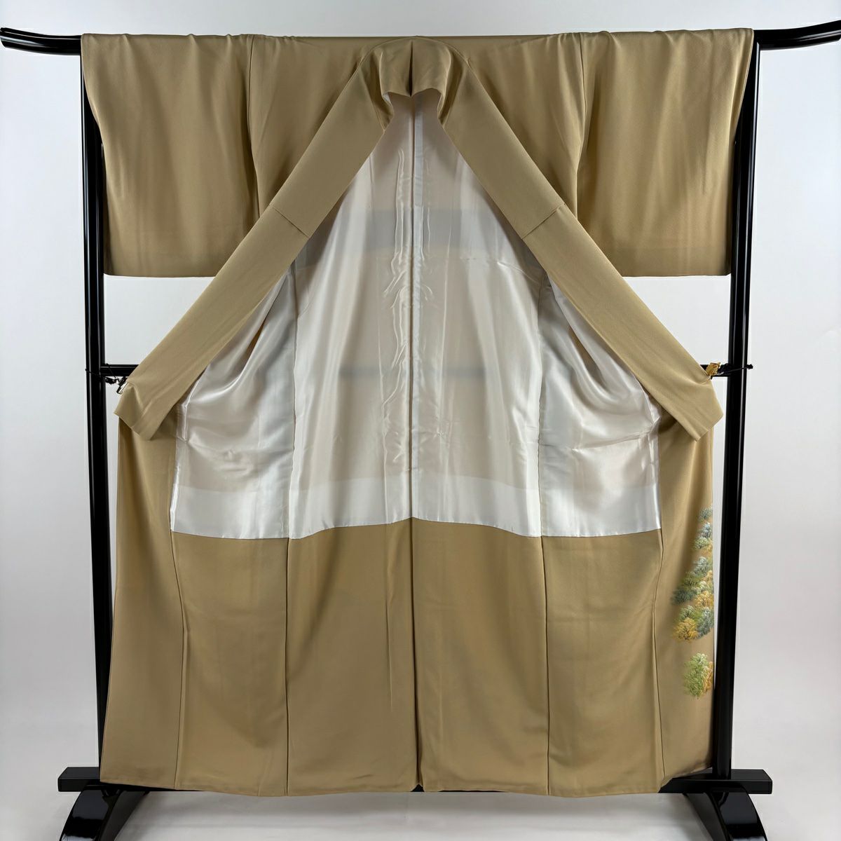 【美品】 色留袖禮服 身長159.5cm 袖長66.5cm M 雙層 藥師寺 落款あり 風景 建物 金銀彩 漸層 米色 純蠶絲 秀品級 一つ紋