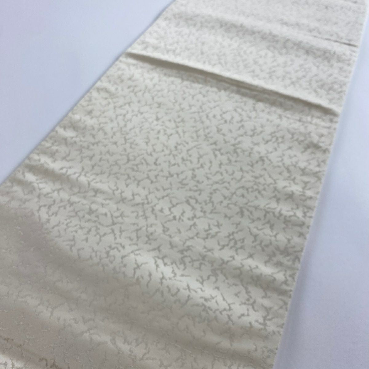 【庫存清倉】 【美品】 袋帶 名品級 附落款 貓頭鷹 文字紋 銀線 奶油色 大鼓圖案 純蠶絲