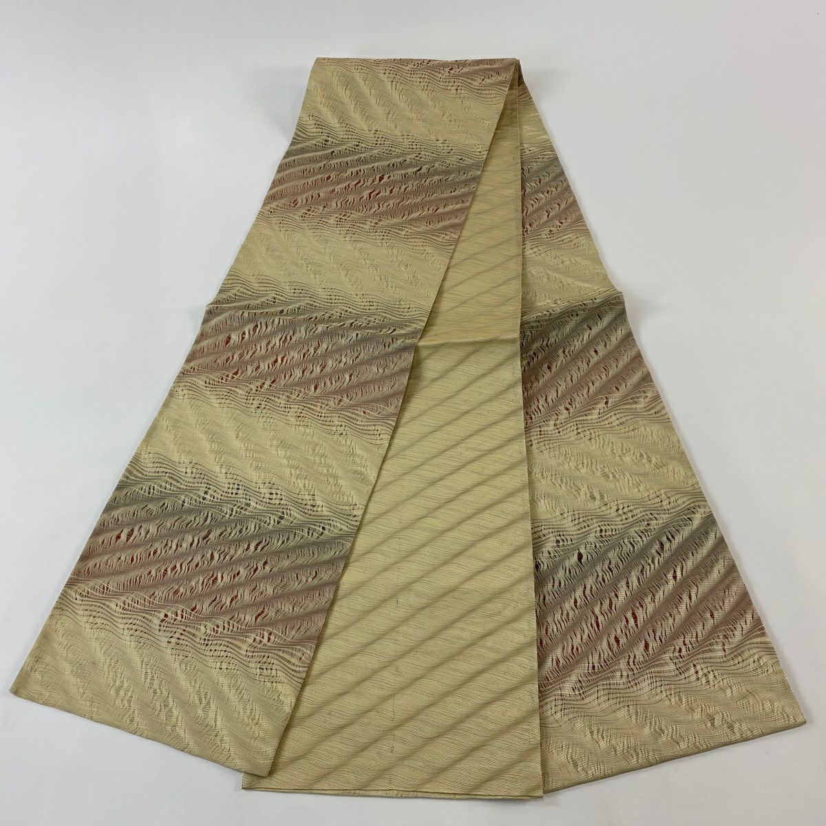 【美品】 袋帶 秀品級 よろけ縞 金糸 金金箔 米色 全通 純蠶絲