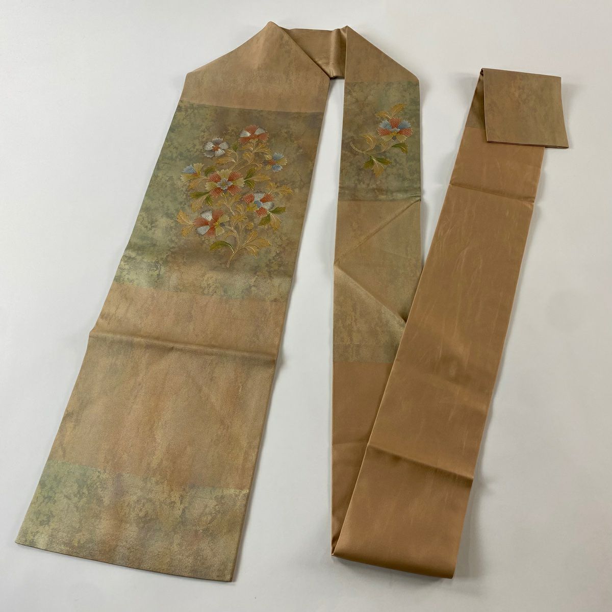 名古屋帶 優品級 草花紋 金糸 金金箔 淺茶 純蠶絲