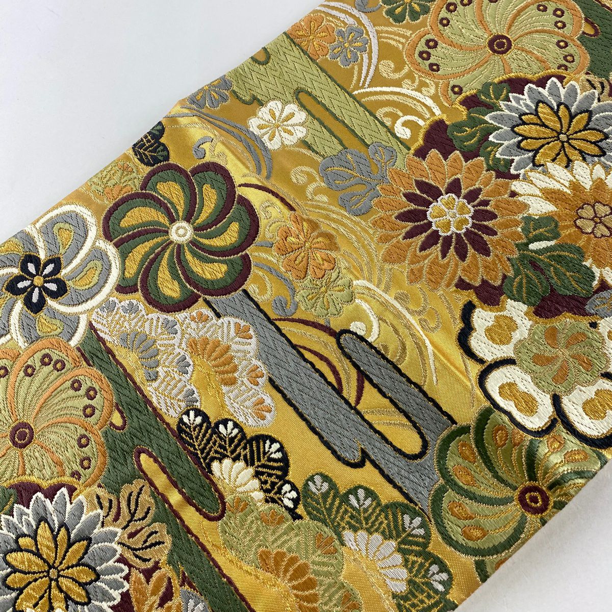 【清倉特賣】 【美品】 袋帶 名品級 草花紋紋 霞 金絲 唐織 金色 六通 純蠶絲
