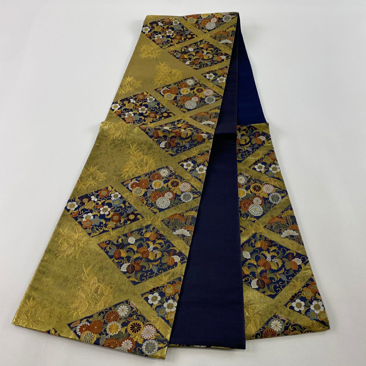 【美品】 袋帶 秀品級 菱 松樹竹子梅花 金絲 金金箔 金色 六通 純蠶絲