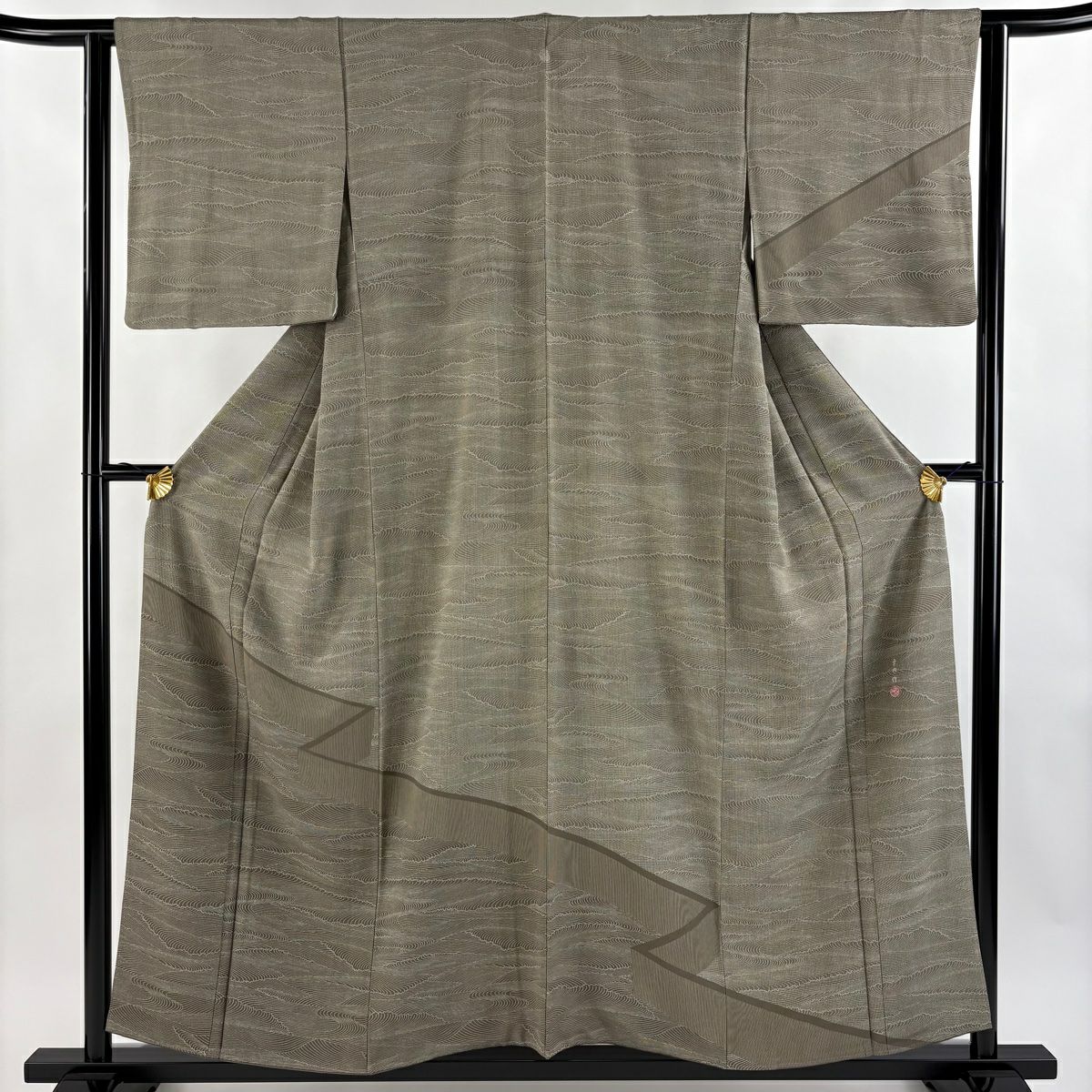 【美品】 付下 身長156cm 袖長62.5cm S 雙層 落款あり 波 幾何學圖案 灰綠 純蠶絲 名品級 一つ紋