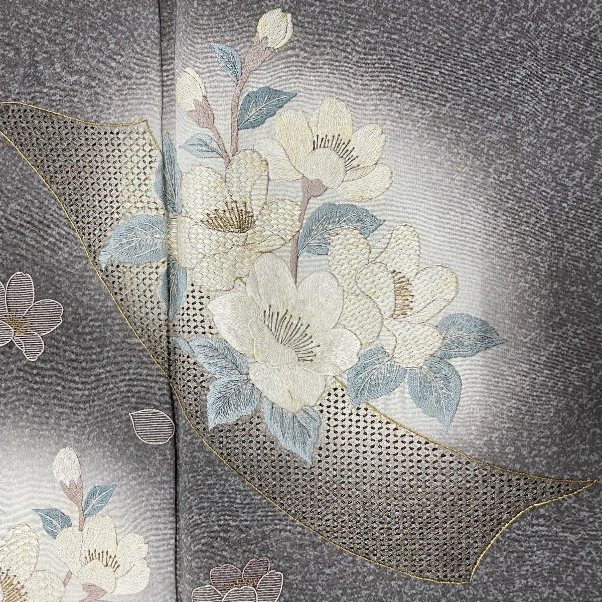 付下 身長157cm 袖長63cm S 雙層 草花紋紋 花瓣 刺繡 金線 灰色 純蠶絲 優品級