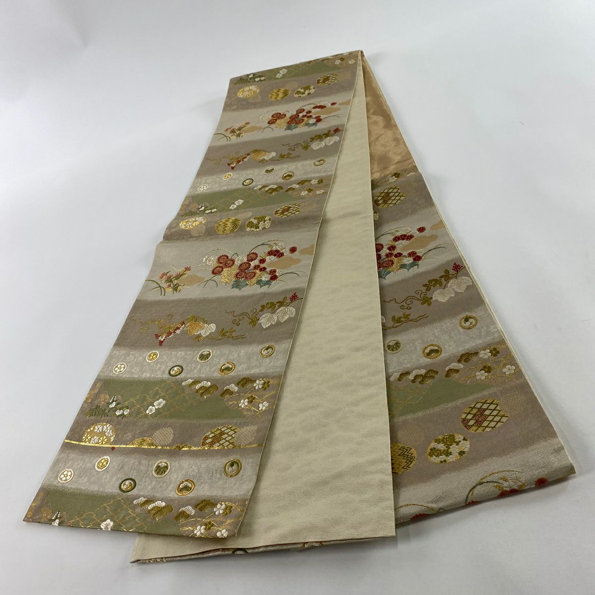 【美品】 袋帶 秀品級 葡萄 草花紋 金糸 金金箔 薄茶 六通 純蠶絲