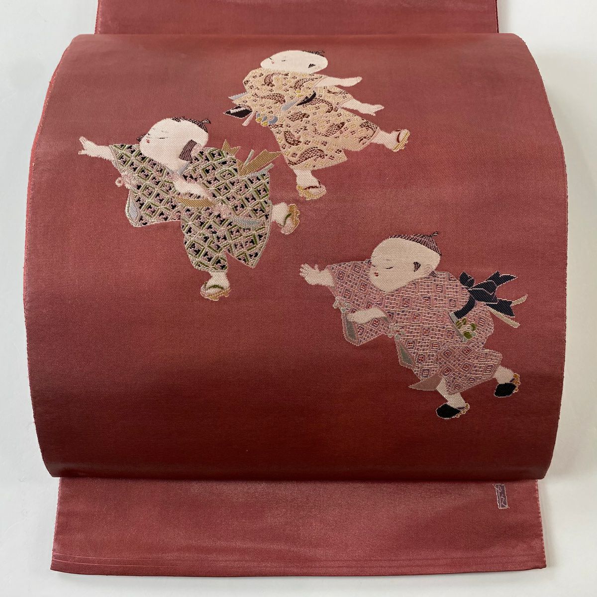 【美品】 袋帶 逸品級 由水十久監修 落款あり 插頭參見 関西裁縫 童 金金箔 紅紫 大鼓圖案 純蠶絲