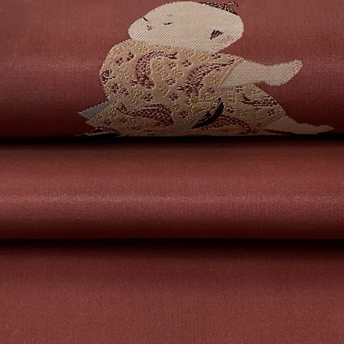 【美品】 袋帶 逸品級 由水十久監修 落款あり 插頭參見 関西裁縫 童 金金箔 紅紫 大鼓圖案 純蠶絲