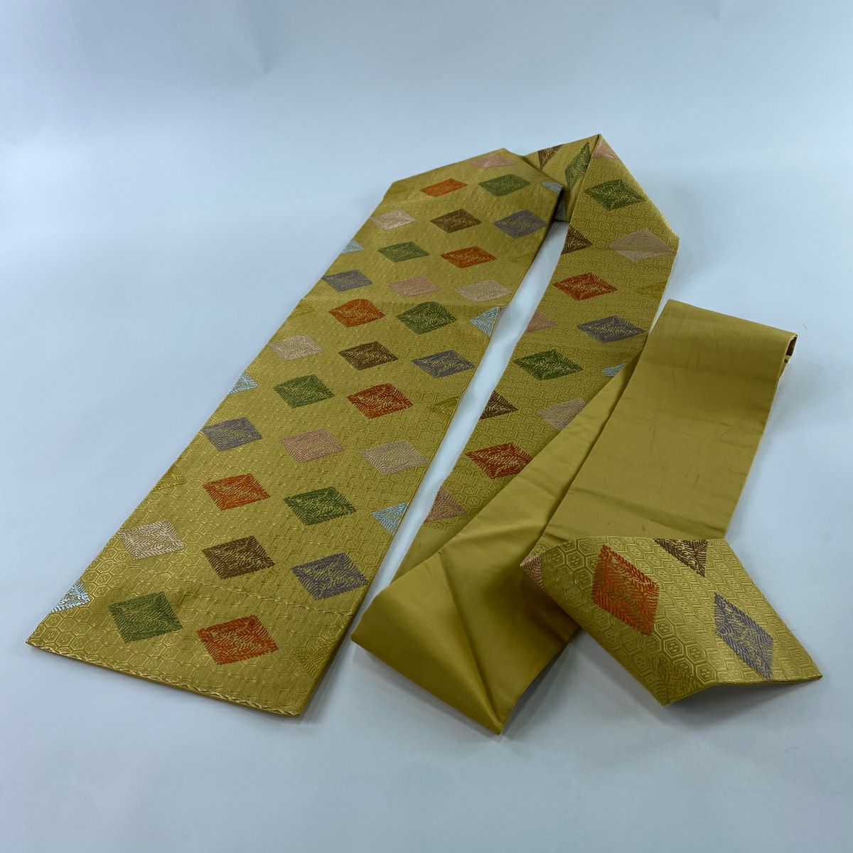 名古屋帶 秀品級 菱 龜甲 刺繡 山吹茶 純蠶絲